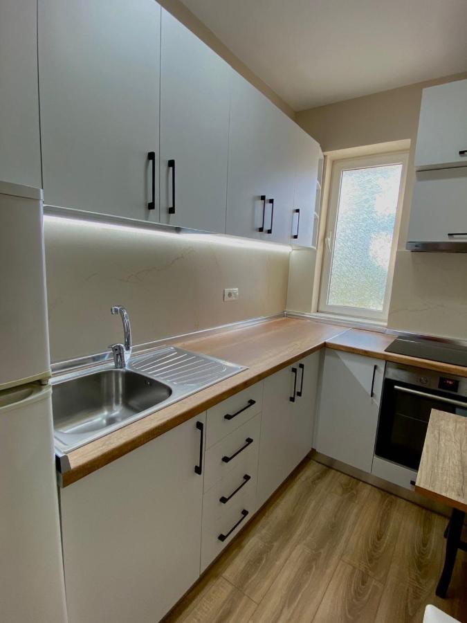 Serenity Apartament Tirana Exteriör bild